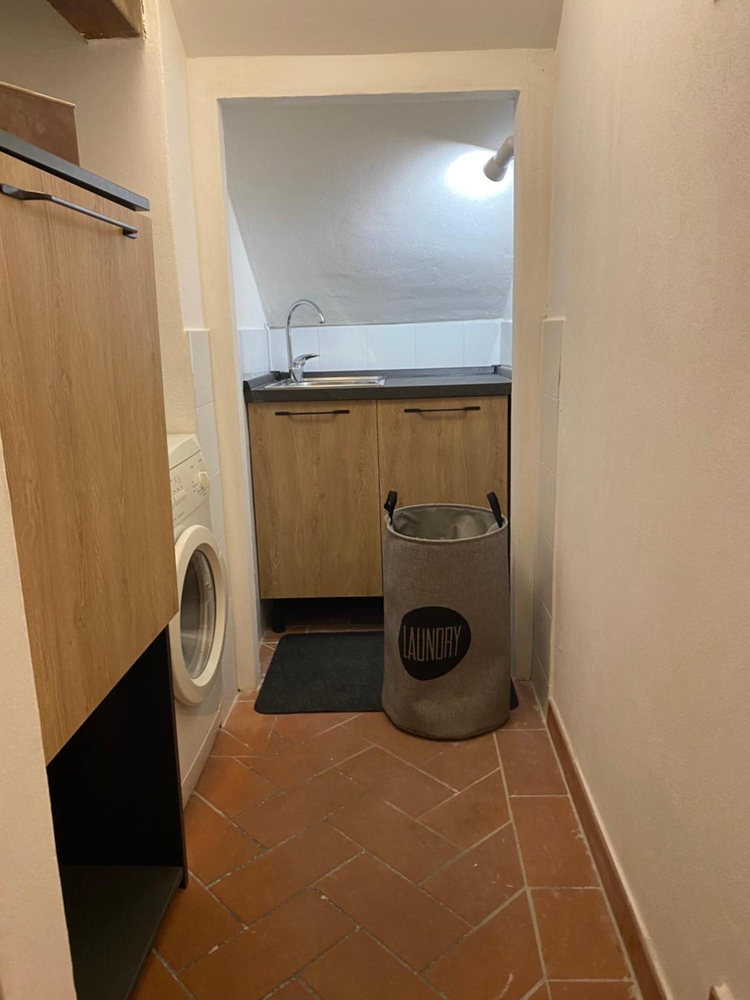 Maila Apartments 25Min From Florence Prato  Room photo